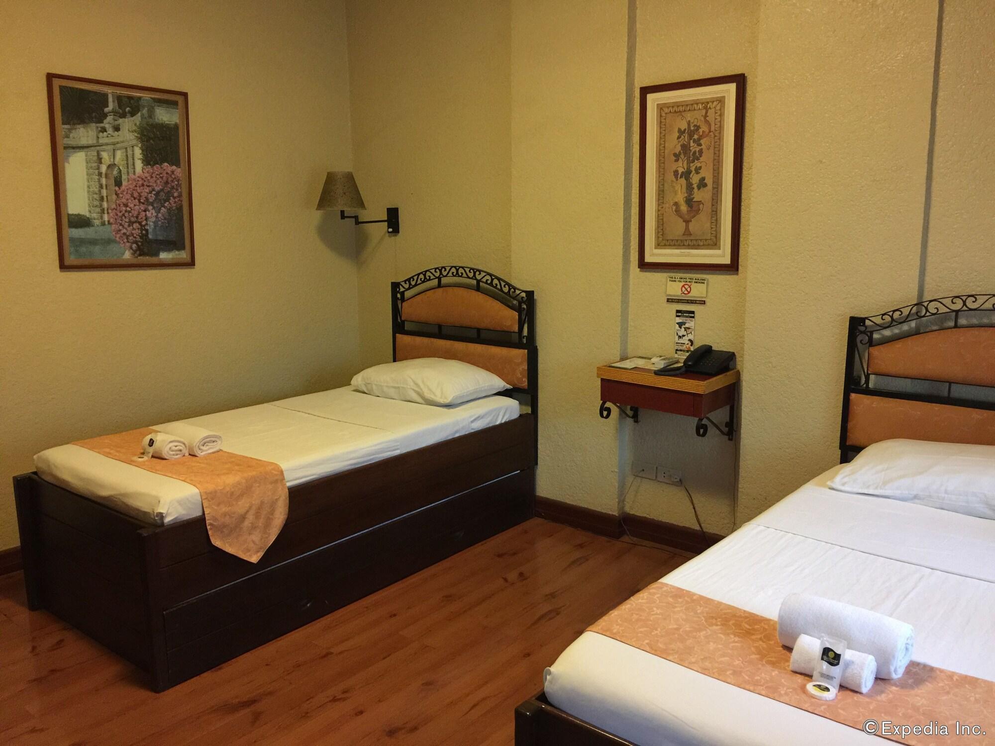 Dao Diamond Hotel&Restaurant Città di Tagbilaran Esterno foto