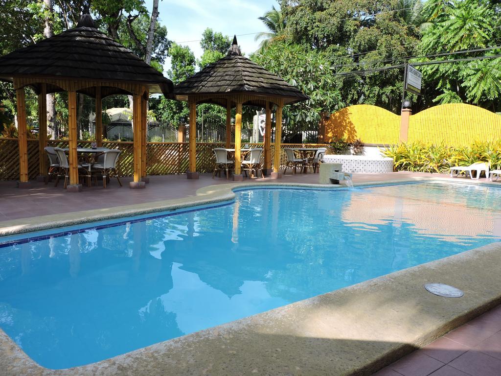 Dao Diamond Hotel&Restaurant Città di Tagbilaran Esterno foto